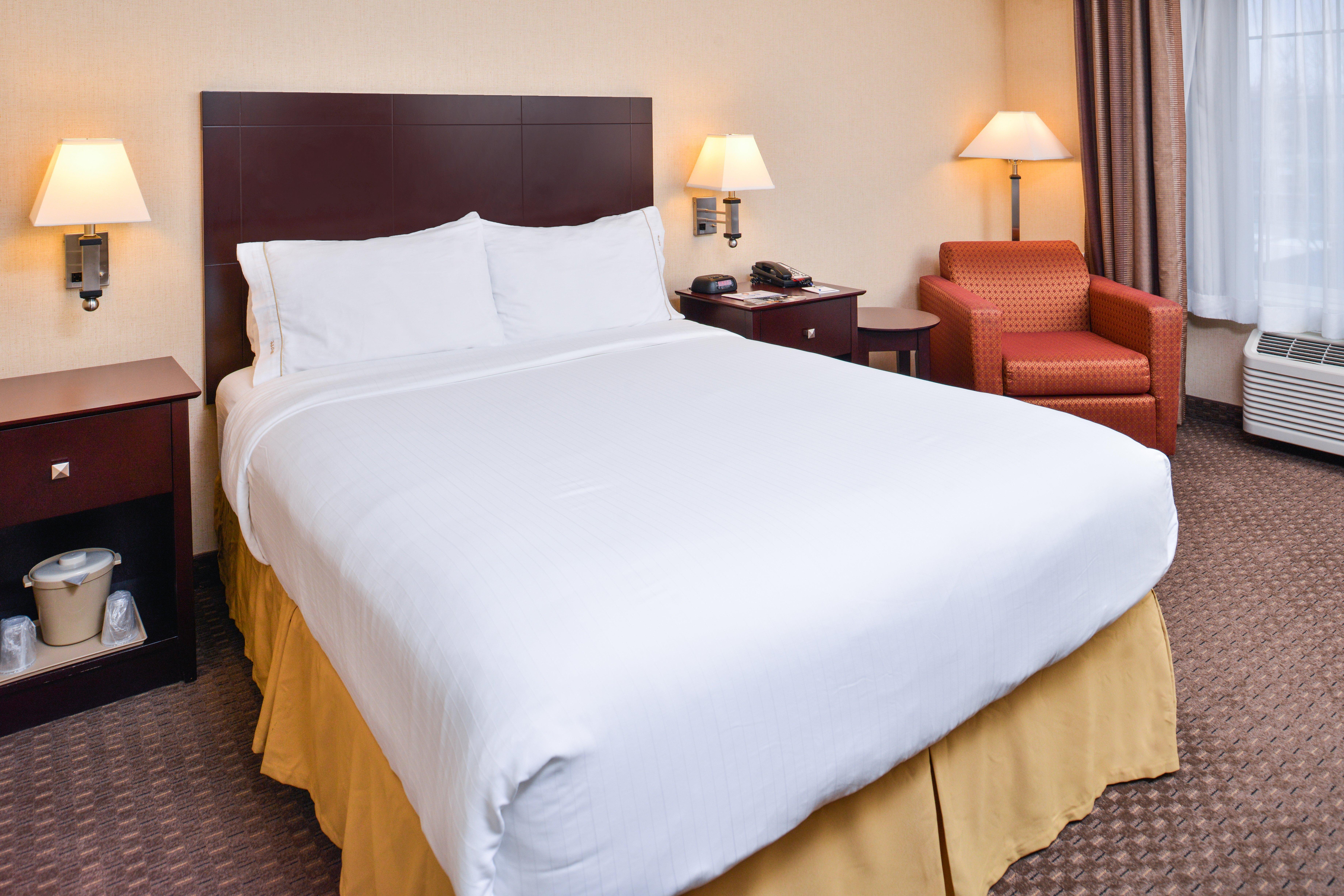 Holiday Inn Express Hotel&Suites Portland - Jantzen Beach, an IHG Hotel Exterior foto