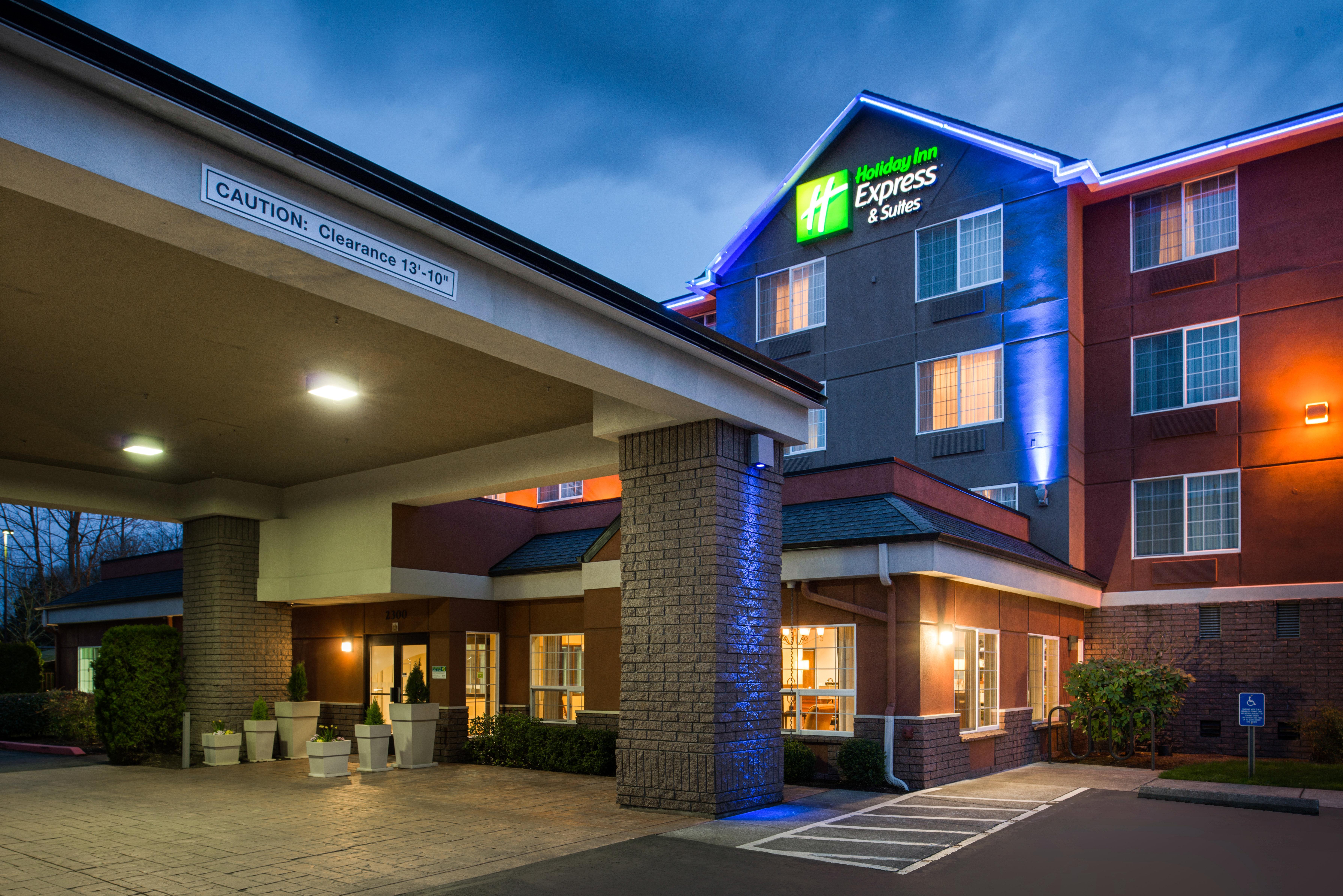 Holiday Inn Express Hotel&Suites Portland - Jantzen Beach, an IHG Hotel Exterior foto